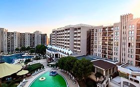 Royal Beach Premium